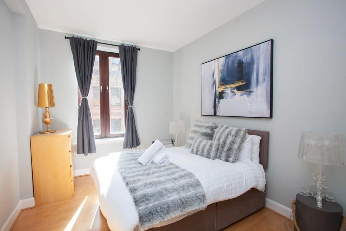Modern And Refurbished Flat In Merchant City Glasgow Dış mekan fotoğraf